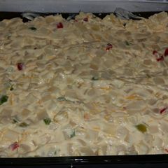 A picture of Cheesy potato casserole.
