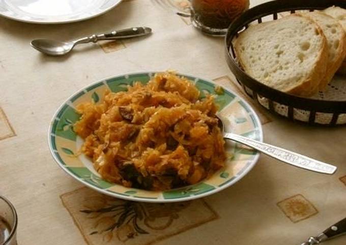 Steps to Make Any-night-of-the-week Polish Sauerkraut Cooking: Bigos