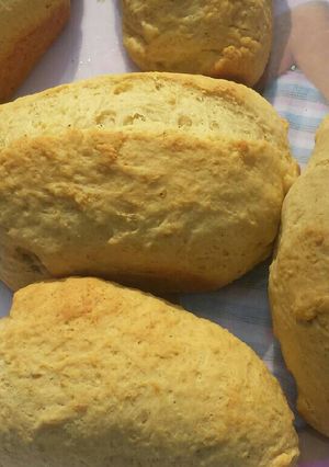 A picture of Yummy orange bread.