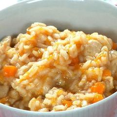 A picture of Healthy Risotto With Carrots, Tomatoes, Chicken.
