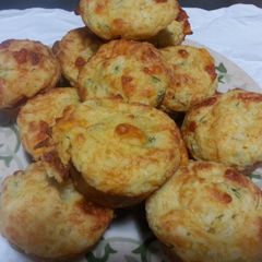 A picture of Mama's Mexican cornbread muffins.