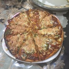 A picture of Veg pizza #valentinespecial#mealfortwo.