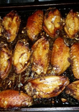 A picture of Ginger Garlic Baked Wings.