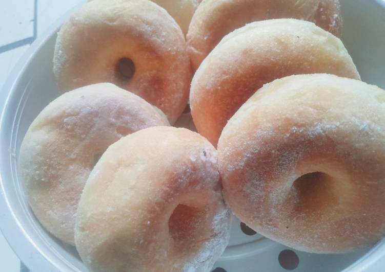 Resep Donat empuk lemput tanpa telur yang Bisa Manjain Lidah