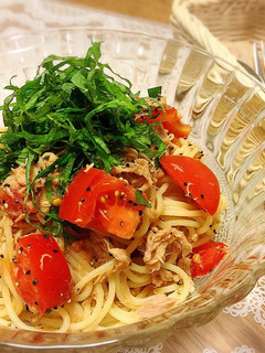 A picture of Chilled Tuna and Tomato Pasta.