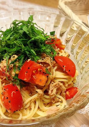 A picture of Chilled Tuna and Tomato Pasta.