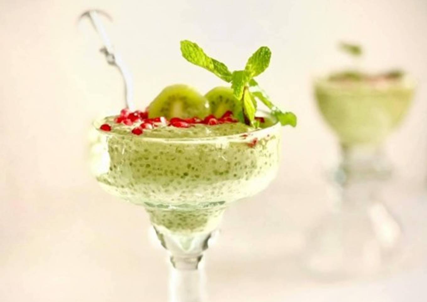 Green Tea Matcha Chia Pudding