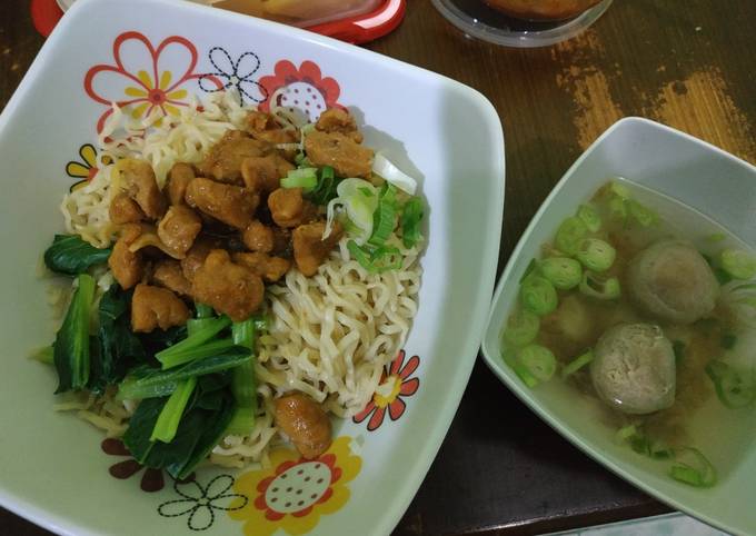 Mie Ayam Rumahan