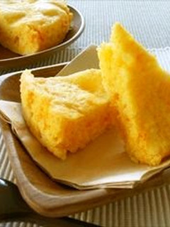 A picture of Microwaved Steamed Carrot Bread.