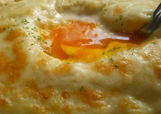 How to Prepare Homemade Creamy Egg and Rice Gratin with Soy Sauce Butter