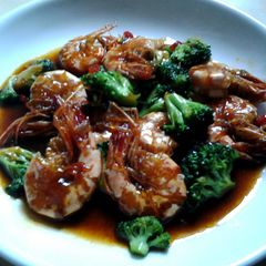 A picture of Stirfry Shrimp and Brocolli.