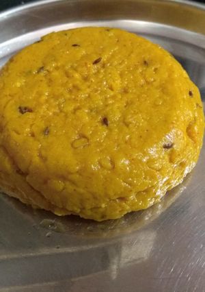 ઘઉંના લોટ નું ખીચું (ghau na lot nu khichu recipe in Gujarati) રેસીપી મુખ્ય ફોટો
