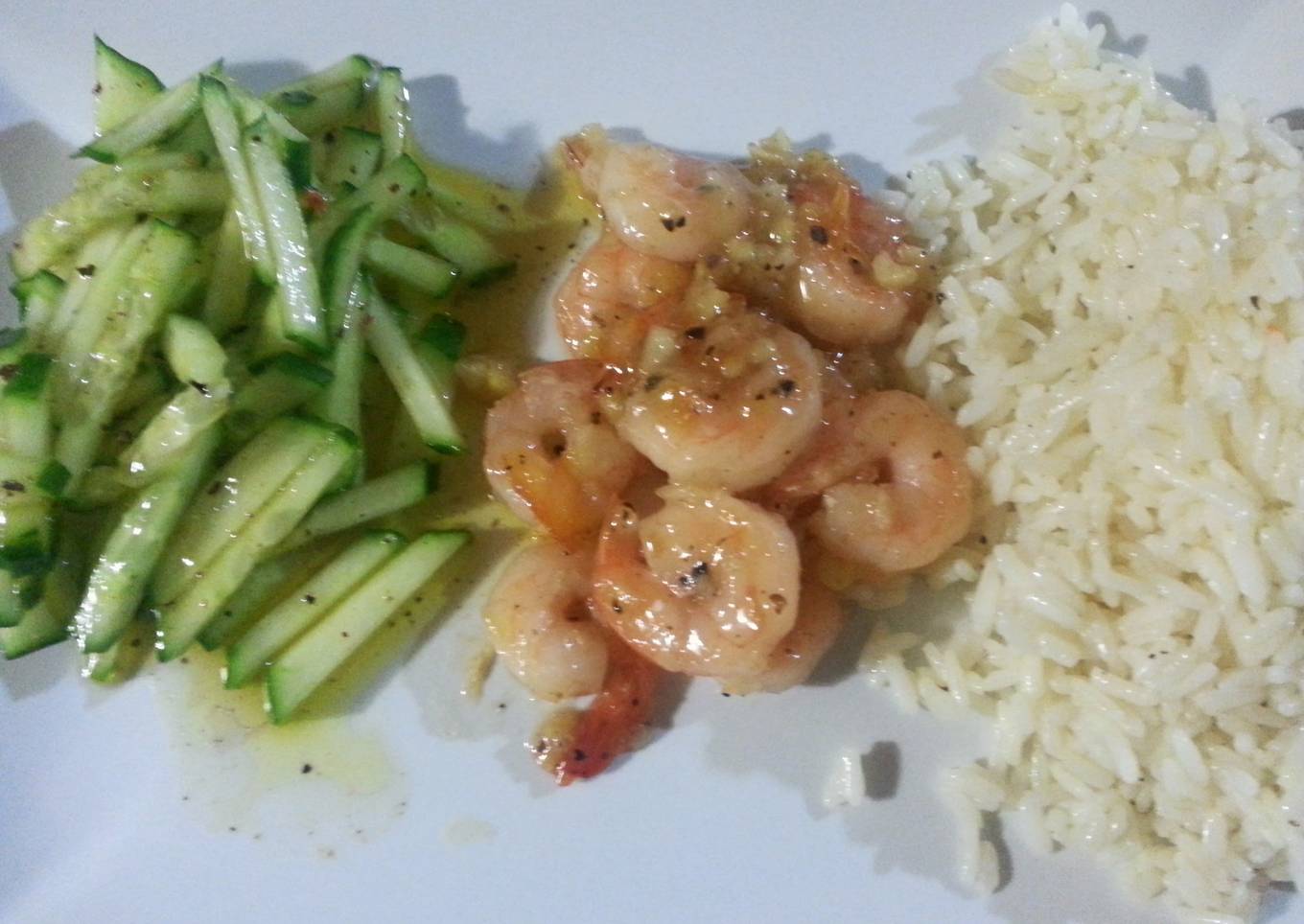 Shrimps with ginger /orange sauce