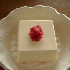 A picture of Silken Tofu Topped with Umeboshi.