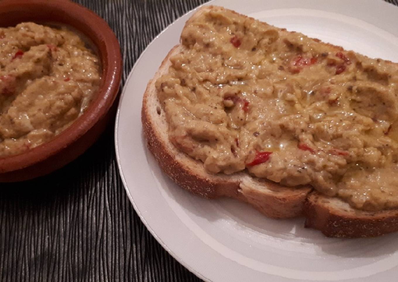 Baba ganoush o paté de berenjena