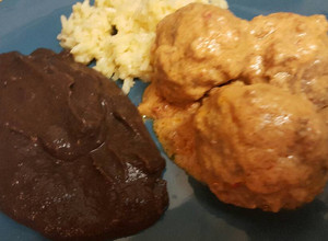 Una foto de Albóndigas en crema de chipotle