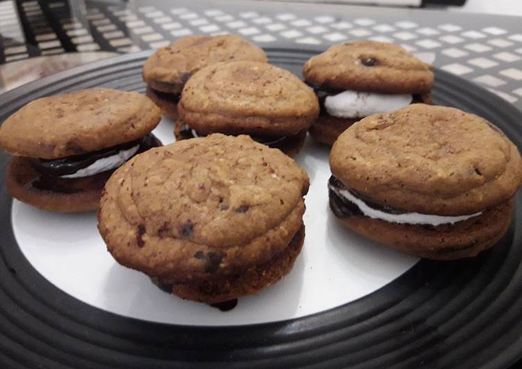 Chocolate and oat Smore's