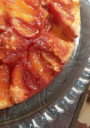 عکسی از دستور 🥮کیک آپساید داون هلو🍑کاراملی