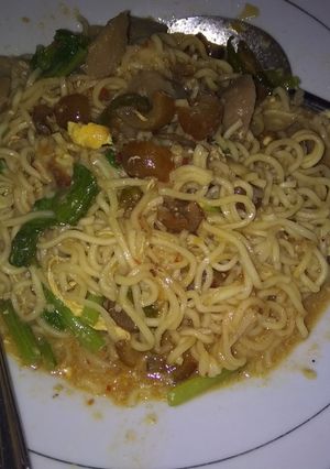 Foto resep Mie nyemek kikiL pedas