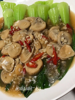 Foto resep Pakcoy jamur kuah siram
