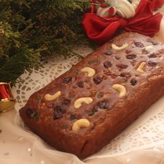 A picture of Christmas  Cake.