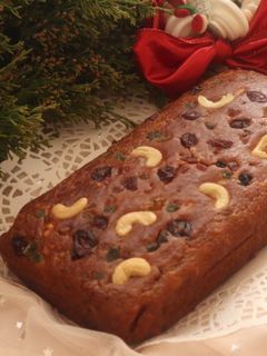 A picture of Christmas Cake.