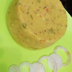 A picture of Veggi Rava Upma.