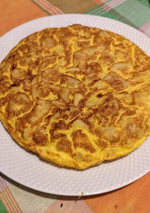 Una foto de Tortilla de patatas (A mi manera)