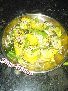 ચીઝી ખાંડવી સ્પ્રિંગ રોલ(Cheese Khandvi Recipe in Gujarati) રેસીપી મુખ્ય ફોટો