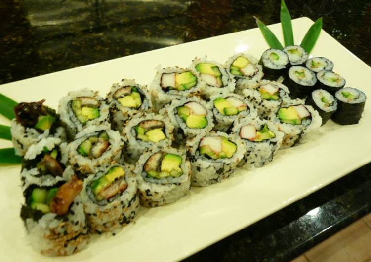 Steps to Make Quick Eel Roll and California Roll