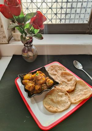 आलू की स्वादिष्ट सूखी सब्जी रेसिपी मुख्य फोटो