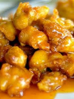 A picture of Chicken with Orange Souce.