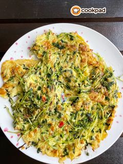 Gambar Telur Dadar Taugeh Hijau