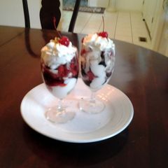 Roasted Strawberrie Parfaits A picture of Roasted Strawberrie Parfaits.