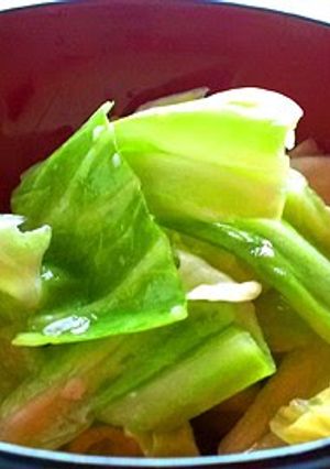 A picture of Quick and Easy Shio-koji Pickled Cabbages with Sesame Oil.
