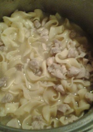 A picture of Healing chicken soup.
