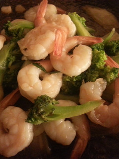 A picture of Shrimp broccoli stir fry in oyster sauce.