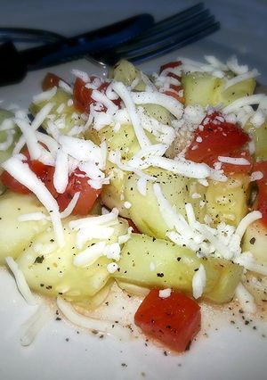 A picture of Tangy Cucumber Salad.