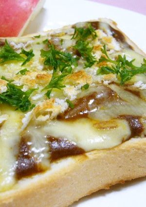 A picture of Baked Curry Toast.