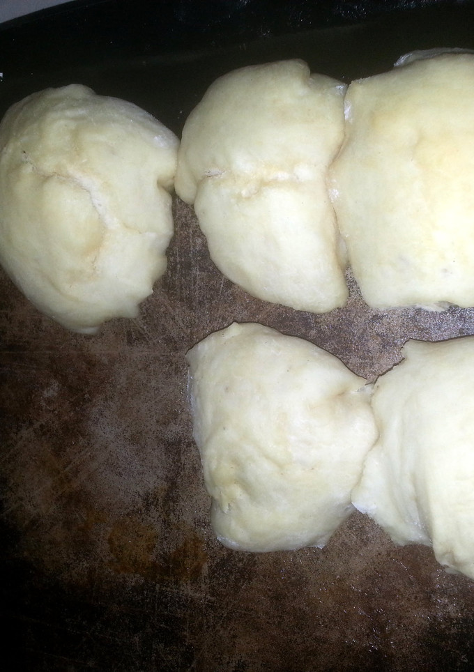 A picture of Bread Machine Yeast Rolls.