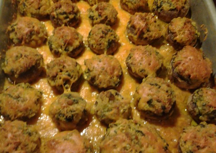 Easy Meal Ideas of Sausage &amp; Cheese Mushrooms