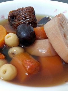 A picture of Lotus Root And Carot Soup /Vegan.