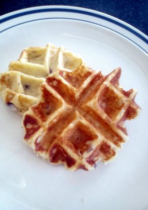 A picture of potato waffles.