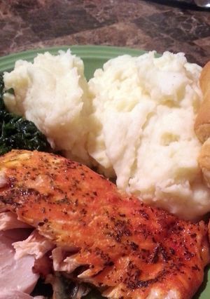 A picture of baked salmon.