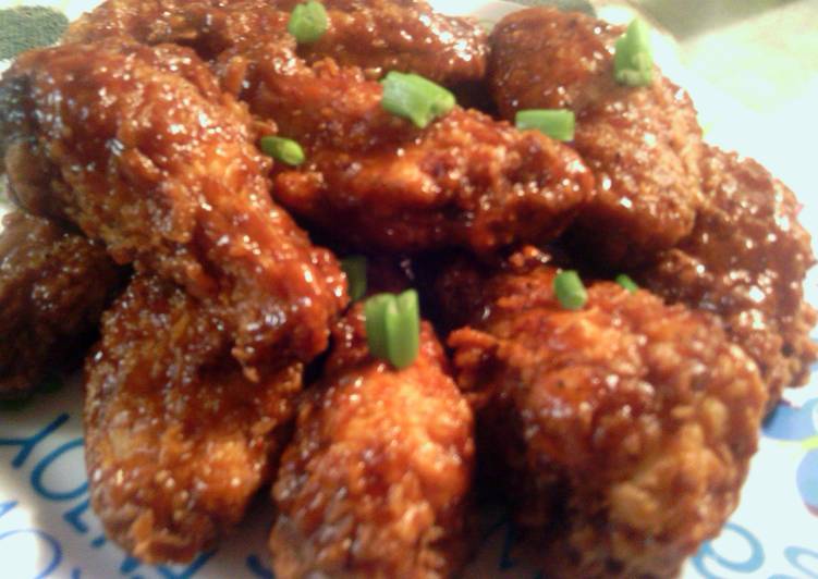 Simple Way to Prepare Homemade sunshine&#39;s buffalo wings