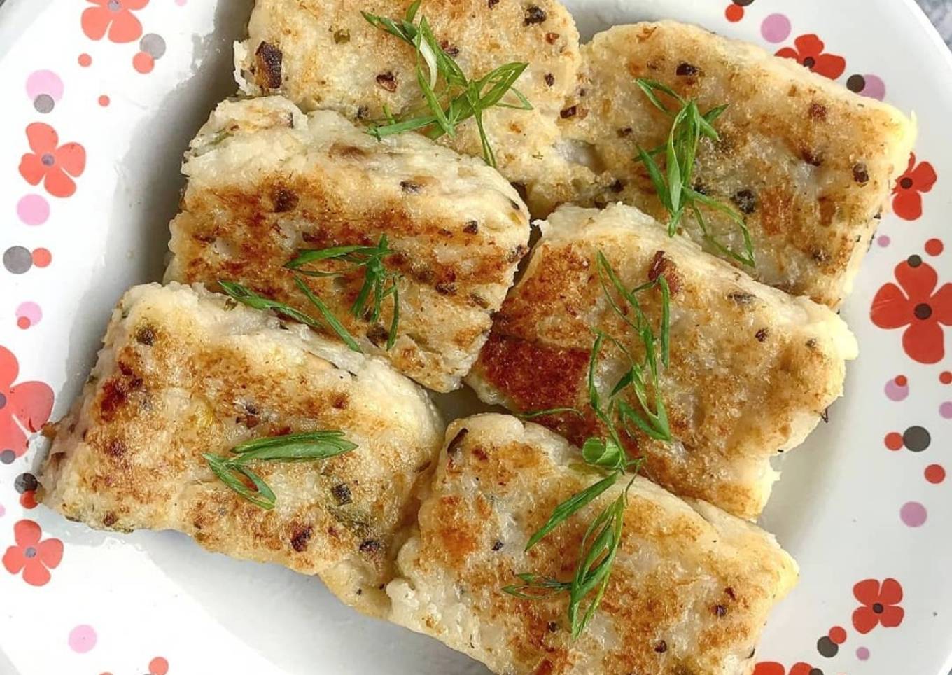 Kue Lobak / Chai Tau Kueh (Radish Cake)