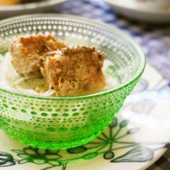 A picture of Canned Boiled Mackerel & Sweet Onion Salad.