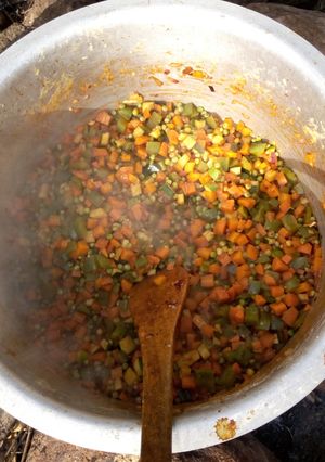 A picture of Vegetables rice mix.