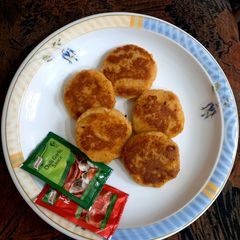 A picture of Potato and dal chana kabab.