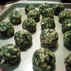 Jenny's Spinach Balls A picture of Jenny's Spinach Balls.